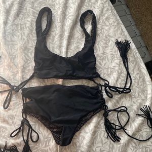 Black Acacia bikini